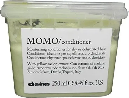 Davines Essential Haircare Momo Conditioner 250 ml - Davines Haarpflege, feuchtigkeitsspendender Conditioner mit Extrakten von gelben Paceco Melonen für geschmeidiges und seidiges Haar.
