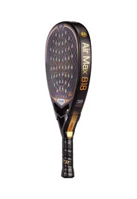 Oliver Padelschläger Air Max 818 350g - Diamant schwarz/gold - Hochwertiger Turnierschläger für ambitionierte Spieler. Mit seinem leichten Design und der eleganten Farbgebung bietet er optimale Kontrolle und Spielvergnügen.