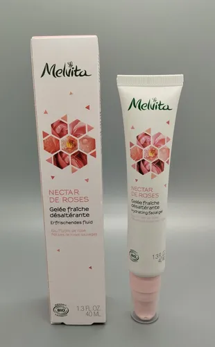 Melvita Nectar de Roses - Erfrischendes Fluid 40 ml - Tagespflege für alle Hauttypen, mit bio Rosenblütenwasser für intensive Feuchtigkeit und erfrischende Pflege. Ideal für die tägliche Anwendung im Gesicht und Hals.