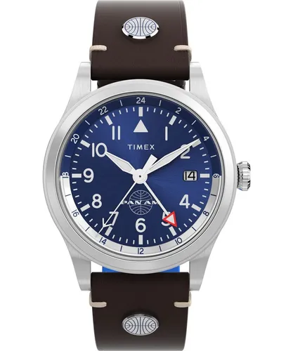 Timex Herren Analog Quarz Armbanduhr Waterbury GMT x Pan Am - Armbanduhren für Herren, ikonische Uhr in Zusammenarbeit mit Pan Am, mit Kalenderfunktion und leuchtenden Zeigern, perfekt für stilbewusste Reisende.