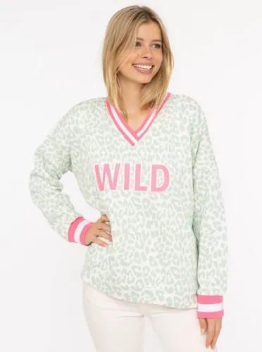 Zwillingsherz Damen Sweatshirt 'WILD' Mint-Leopardenmuster - Stylisches Sweatshirt für Damen im Oversized-Schnitt mit mintfarbenem Leopardenmuster und 'WILD' Schriftzug in Rosa, ideal für lässige Outfits.