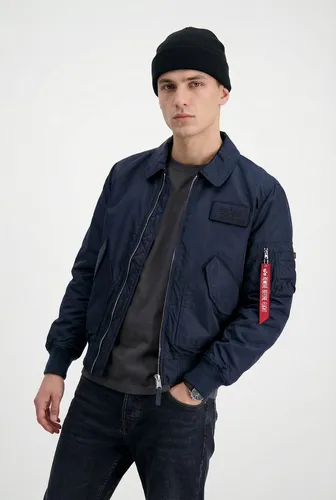 Alpha Industries Bomberjacke CWU 36/P TT blau XXL (56/58) - Stylische Bomberjacke aus 100% Nylon, pflegeleicht und ideal für modische Outfits. Mit praktischen Eingrifftaschen und durchgehendem Reißverschluss.