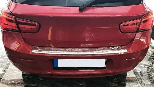 RECAMBO Ladekantenschutz für BMW 1er F20 F21 - Abdeckblenden aus hochwertigem V2A Edelstahl, rostfrei und langlebig. Schützt die Stoßstange vor Kratzern und wertet das Fahrzeug optisch auf.