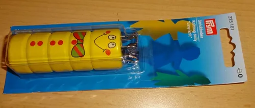 Strickhuber bzw. Strickliesel mit 4 Haken in gelb