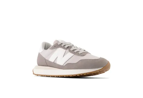 NEW BALANCE Damen Freizeitschuhe 237 - Stylische Freizeitschuhe im Retro-Design, inspiriert von den 70ern. Mit EVA-Zwischensohle und rutschfester Laufsohle bieten sie Komfort und Halt für den Alltag.