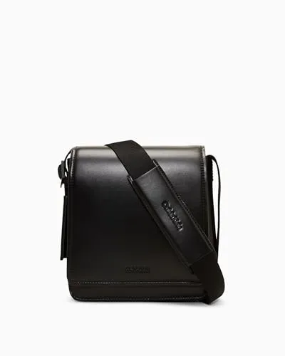 Calvin Klein Schlanke schwarze Umhängetasche für Herren in schwarz von Calvin Klein