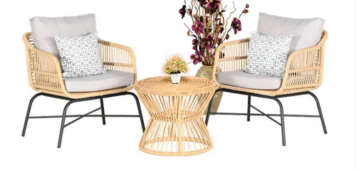 Gartenmöbel Set 3tlg Lounge Sofagarnitur mit Couchtisch - Modernes Lounge Set aus hochwertigem Rattan und Metall, ideal für entspannte Stunden im Freien. Bequeme Sessel mit Armlehnen und inklusive Kissen für zusätzlichen Komfort.