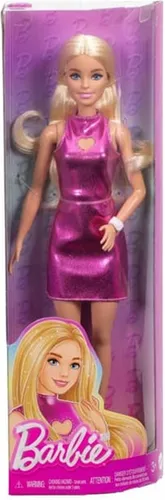 Barbie Fashionistas-Puppe Nr. 230 mit blondem Haar und Metallic-Minikleid - Die Barbie Fashionistas-Puppe im trendigen rosa Metallic-Minikleid begeistert mit ihrem offenen, blonden Haar und witzigen Accessoires. Ideal für kreative Rollenspiele und Mode-Abenteuer!