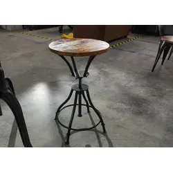 Loft Industrial Altholz Hocker höhenverstellbar - Stühle aus 60% wiederverwertetem Altholz, einzigartiges Unikat im Industrial-Stil, ideal für Esszimmer oder Bar, keine Montage erforderlich.