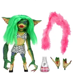 Gremlins - Greta Gremlin Figur 16 cm von Neca - Detaillierte 16 cm Figur aus der beliebten Gremlins-Serie. Ideal für Sammler und Fans, die ihre Sammlung erweitern möchten.