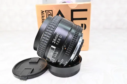 Nikon AF 24mm F/2.8 D Objektiv
