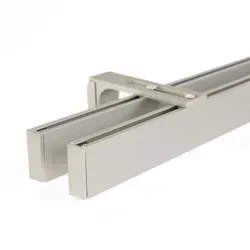 Deco-Raum 2-lauf Gardinenstange auf Maß - Einzelfensterstangen, maßgefertigte Innenlauf-Gardinenschiene in hochwertiger Edelstahl-Optik, ideal für individuelle Fensterlösungen bis 600 cm.