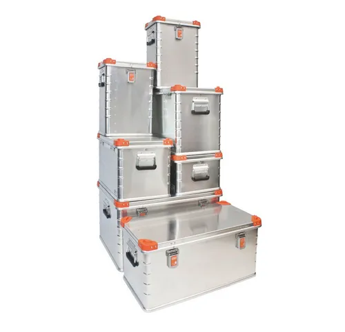 Zarges Werkzeugkoffer Eurobox - Robuster Werkzeugkoffer aus korrosionsbeständigem Aluminium, ideal für Lager und Einsatzfahrzeuge. Mit wasserdichter Dichtung, stabilen Klappverschlüssen und ergonomischen Griffen für sicheren Transport.