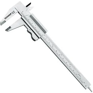 GEDORE Messschieber 710, 6555030 - Präzise Schieblehre aus Metall, 140mm - Handwerkzeug für präzise Innen-, Außen- und Tiefenmessungen, inklusive Kunstledertasche. Der Momentversteller ermöglicht ein einfaches Festhalten der Messwerte.