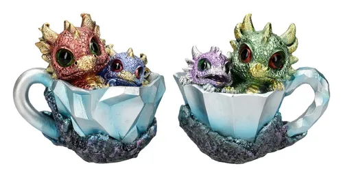 Figuren Shop GmbH Drachenbabys – Gothic Fantasy Statue Set 10 cm - Entdecken Sie das zauberhafte Drachenbabys Set! Diese detailreichen Figuren in Kristalltassen sind aus hochwertigem Kunststein gefertigt und handbemalt. Ideal als Blickfang in Ihrem Zuhause oder als Geschenk für Sammler.