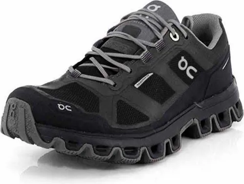 ON Cloudventure Waterproof Damen Laufschuhe Gr. 37 - Wanderschuhe mit komplett wasser- und winddichter On-Membran, die auch extremste Bewegungen unterstützt und exzellente Atmungsaktivität bietet - ideal für anspruchsvolles Gelände.