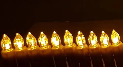 LED Weihnachtskerzen mit Stecksystem 24er Set – gelb-orange von Trango