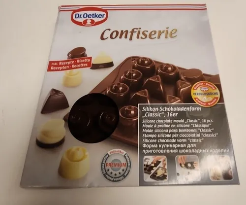 Dr. Oetker Silikon-Form 16er Schokoladenform Classic, Pralinenform
