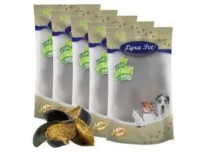 Stk. Lyra Pet® Rinderhufe gefüllt mit Pansen und Leber ca. 9 kg - Hundefutter: Gefüllte Rinderhufe aus 100% Rind, bieten langanhaltendes Kauvergnügen und fördern die Zahnpflege. Ideal für gesunde Belohnungen mit wertvollen Nährstoffen.