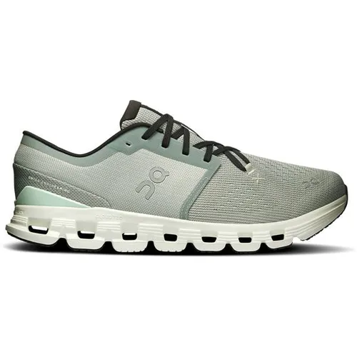 On - Cloud X 4 - Runningschuhe 46 | EU 46 grau - Vielseitige Runningschuhe in Grau für Training und Freizeit. Größe 46, ideal für Roadrunning und Workout. Entdecken Sie die Qualität von On im Online-Shop von Bergfreunde.de!