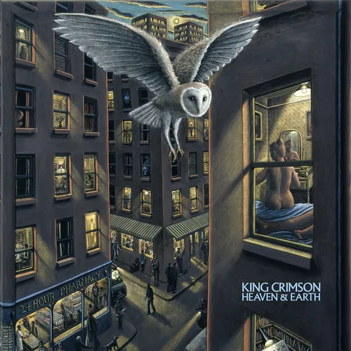 King Crimson: Heaven and Earth - Limited Edition 24 Discs Boxed Set - CDs, umfassende Sammlung von 18 CDs, 2 DVD-As und 4 BluRay-As, die die besten Werke von King Crimson zwischen 1997 und 2008 präsentiert.