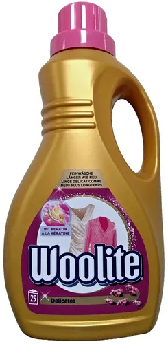 Woolite Wolle & Feines Waschmittel 1,5 Liter - Waschmittel für empfindliche Stoffe und Wolle. Die spezielle Formel sorgt für samtweiche Textilien und schützt vor Schäden beim Waschen. Ideal für die Pflege Ihrer Lieblingskleider und sorgt für langanhaltende Frische.