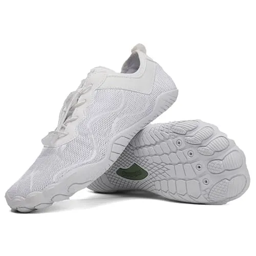 Freiluftkind Das Original – Kokoda rutschfeste Barfußschuhe (Weiß/Größe EU 39) - Entdecke den Kokoda Barfußschuh: rutschfest, flexibel und ideal für jedes Abenteuer. Die dünne Sohle ermöglicht ein echtes Barfußgefühl und fördert eine natürliche Fußbewegung.