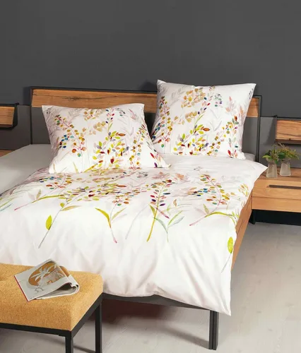 Janine Bettwäsche Modern Art Mako-Satin 135x200 - Elegante Blätterdesign - Hochwertige Mako-Satin Bettwäsche von Janine, 2-teilig, aus 100% naturreiner Baumwolle, mit elegantem Seidenfinish für ein angenehmes Schlafgefühl.