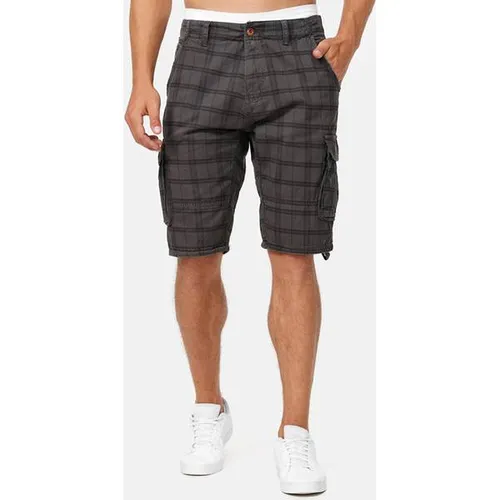 Indicode Herren Monroe Cargo-Shorts inkl. Gürtel | Sommerliche Baumwoll-Bermuda für Männer - Moderne Herren Cargo-Shorts aus reiner Baumwolle mit abnehmbarem Gürtel, ideal für warme Tage. Robuste Camouflage-Optik und zahlreiche Taschen bieten Funktionalität und Stil.