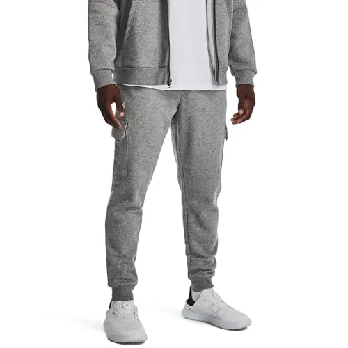 UNDER ARMOUR Herren Sporthose UA RIVAL FLEECE CARGO JOGGER - Sporthose für Herren, ideal für aktive Tage - hält warm, bietet bequemen Tragekomfort und hat eine superweiche Innenseite.