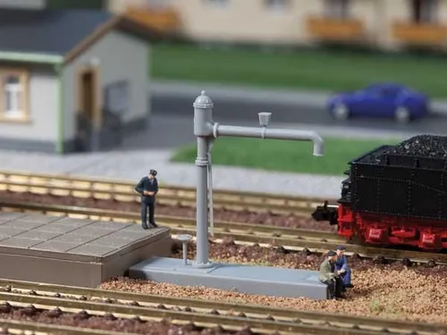 Auhagen 44633 N Wasserkran drehbar mit Bodeneinlauf für Modellbahn Zubehör