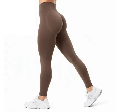 Smilodox Leggings Shayla – High Waist Booty Scrunch Yogahose in Dunkelbraun - Nahtlose High Waist Leggings mit Push-up-Effekt, atmungsaktiv und schnelltrocknend. Ideal für workouts und sorgt für optimalen Tragekomfort.