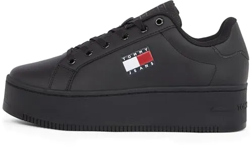 Tommy Jeans Sneaker TJW FLATFORM ESS in Schwarz, Größe 38 - Stylische Sneaker für Damen, aus recycelten Materialien gefertigt, ideal für umweltbewusste Modefans.