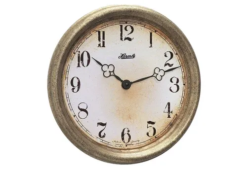 Wanduhr im Vintage Design von Hermle