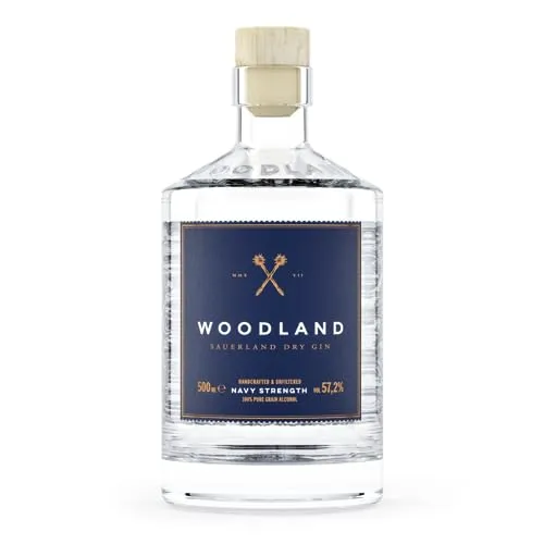 Woodland Sauerland Dry Gin NAVY STRENGTH 57,2% Vol. 0,5l - Premium Gin mit 57,2% Vol., destilliert aus heimischen Botanicals und reinem Quellwasser. Erleben Sie die einzigartigen Waldaromen des Sauerlandes in jedem Schluck.