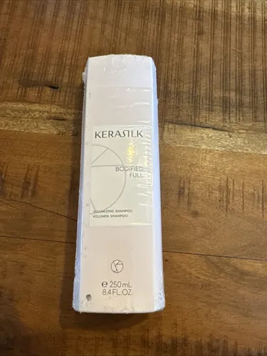 Kerasilk Essentials Volumizing Shampoo 250 ml - Shampoos für voluminöses Haar, verleiht Fülle und Schwung für ein gesundes Haargefühl.