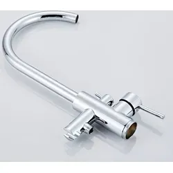 Freistehende Badewannenarmatur von Aloni - Elegante Chrom-Standarmatur aus hochwertigem Messing, ideal für stilvolle Badezimmer und bietet eine komfortable Handbrause für ein entspannendes Bad.