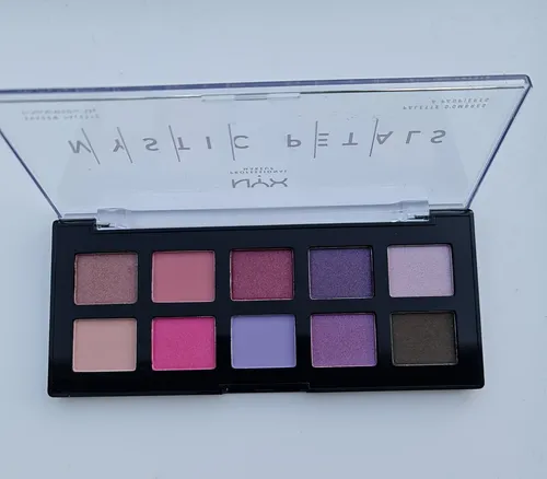 Make-up Lila von NYX