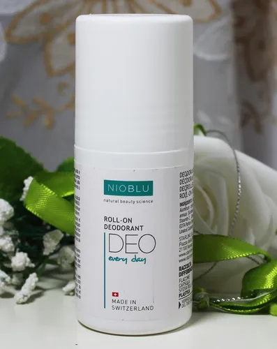 NIOBLU Deo-Roller 50ml – Langanhaltender Schutz - Unisex Roll-On Deo aus der Produktlinie Natural Beauty Science, ideal für alle Hauttypen. Bietet zuverlässigen Schutz und ein angenehmes Frischegefühl den ganzen Tag.