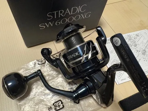 Shimano 24 STRADIC SW 6000XG Spinnrolle für Salzwasserangeln