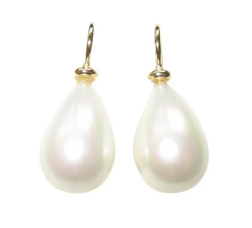 Mugello Perlenohrringe Goccia in Weiß und Gold von Mugello