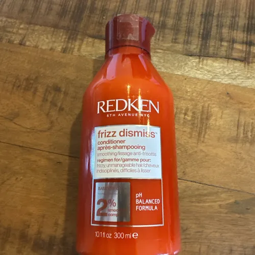 Redken Anti-Frizz Glättungs-Conditioner, 300ml von Redken