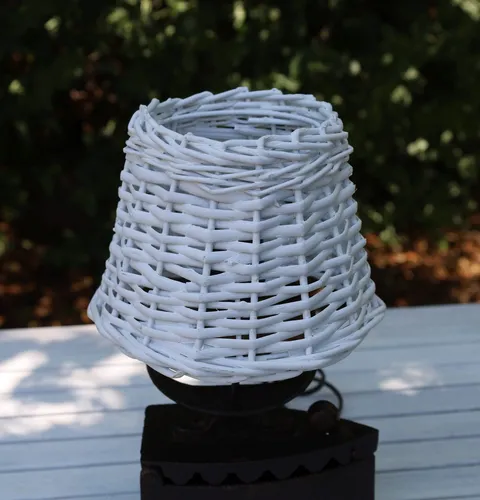 Lampenschirm aus Rattan in Weiß im Landhausstil für E27er Fassung, Clayre & Eef