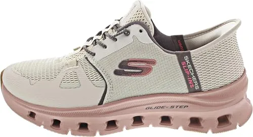 Skechers Glide Step Pro Slipper Beige - Schnürer mit Hands Free Slip-Ins für müheloses Anziehen. Der Skechers Glide-Step Pro bietet hervorragenden Komfort mit Air-Cooled Memory Foam und rutschhemmender Glide-Step Zwischensohle für ein natürliches Abrollverhalten.