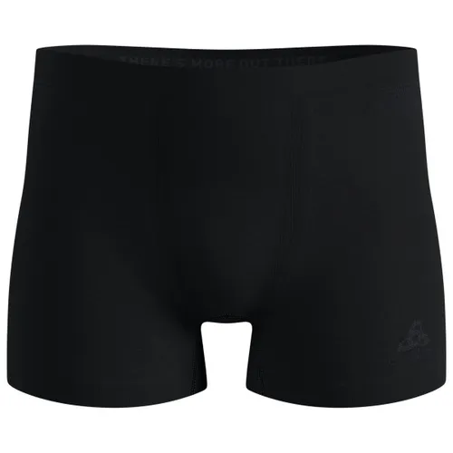Odlo Performance X-Light Boxer Short Herren – Schwarz, Größe L - Erlebe höchsten Komfort beim Laufen mit der Odlo Performance X-Light Boxer. Hergestellt aus 73% recyceltem Polyester bietet sie optimale Kühlung und Flexibilität für aktive Läufe. Ideal für sportliche Herausforderungen!