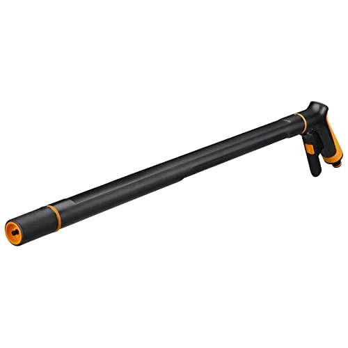 Fiskars Comfort Gießstab 1065489 - Bewässerungssysteme mit ergonomischem Design, 2 Funktionen und austauschbarem Sprühkopf für präzises Gießen an schwer zugänglichen Stellen.