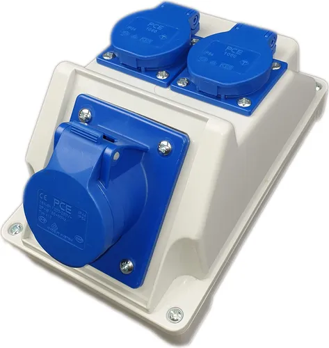 RoadEu Kombi Wandsteckdose 16A 3P - Steckdosen & Zubehör, hochwertige IP44 Dichtheitsklasse für Innen- und Außenbereich, vorverdrahtet und vielseitig montierbar.