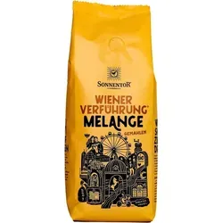 Sonnentor Wiener Verführung Melange Bohne 500g - Aromatische Kaffeekomposition aus hochwertigen Arabica-Bohnen, ideal für Genießer. Diese Mischung überzeugt mit schokoladig-fruchtigem Aroma und milder Säure – perfekt für jeden Kaffeegenuss!