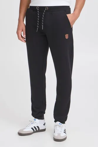 INDICODE IDHultop Herren Sweatpants Jogginghose Regular Fit - Bequeme Herren Sweatpants im Regular Fit mit kuscheliger Fleece-Innenseite. Ideal für Freizeit und Sport, ausgestattet mit praktischen Taschen und elastischem Bund. Nachhaltig produziert aus recycelten Materialien.