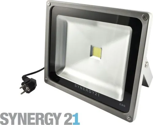 LED Fluter Outdoor 30W dimmbar - 2700lm, IP65 - Robuster LED Fluter für den Außenbereich mit 30W, dimmbar und 6800K Lichtfarbe. Dank IP65 wasserfest, ideal für jede Installation. Hochwertige Verarbeitung mit Sicherheitsglas und Edelstahl-Montagebügel.